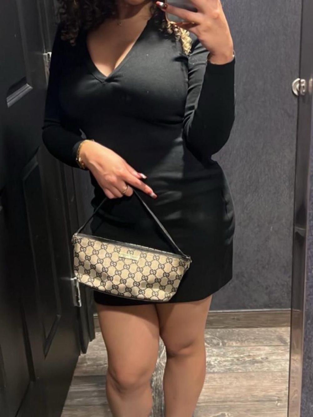 Zara Black V-Neck Long Sleeve Mini Dress